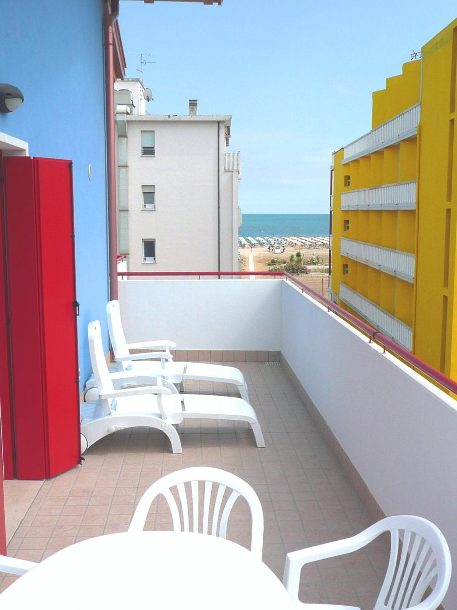 Residence Al Mare - Agenzia Cocal Caorle Eksteriør bilde